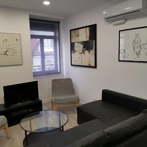  Apartamento Dobairro At Merces Portugal
